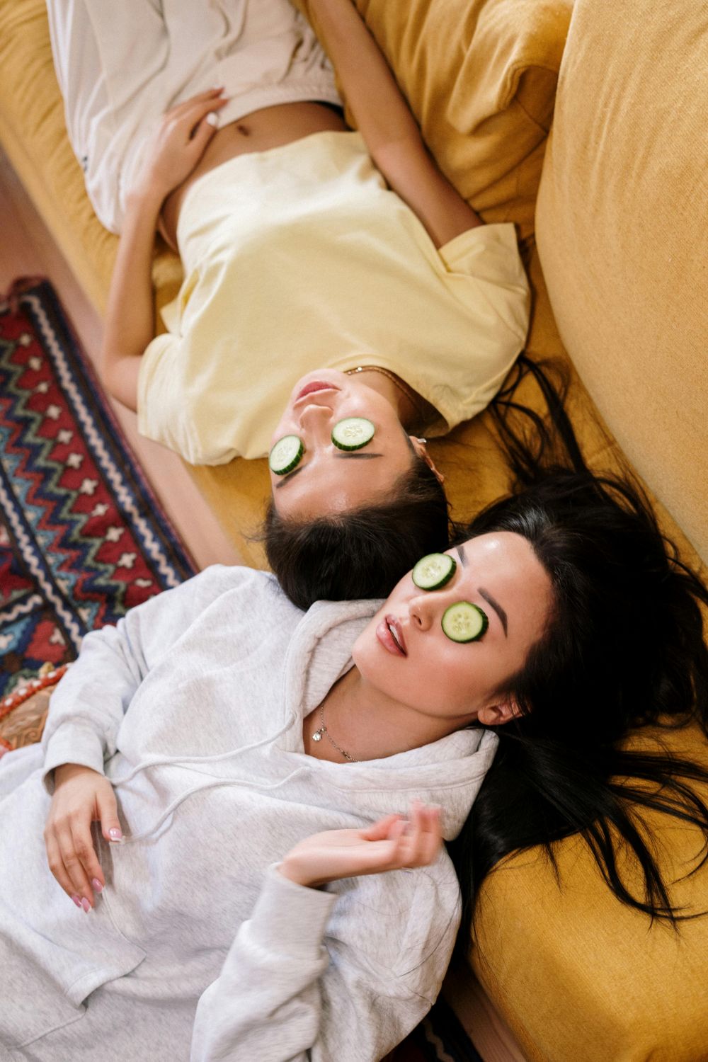 Natural vs. Chemical Skincare: Which One is Better?